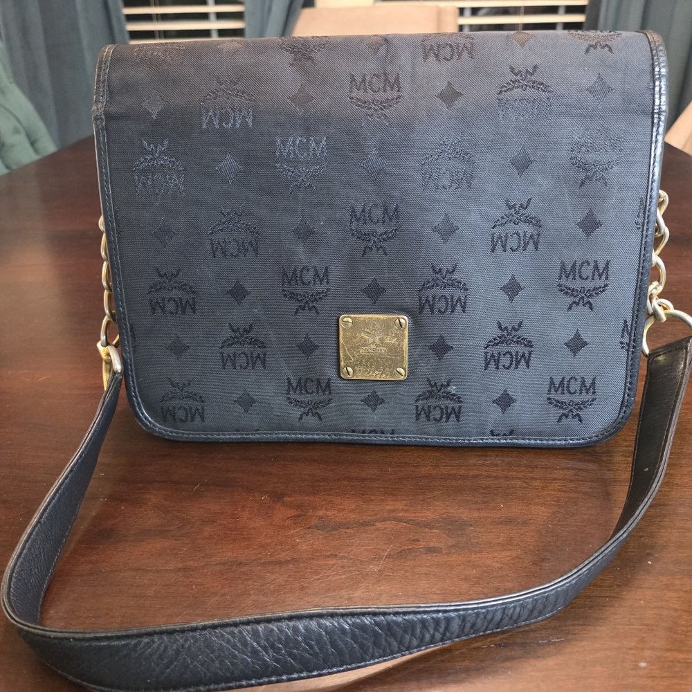 MCM Black Shoulder Bag - Picture 3 of 16